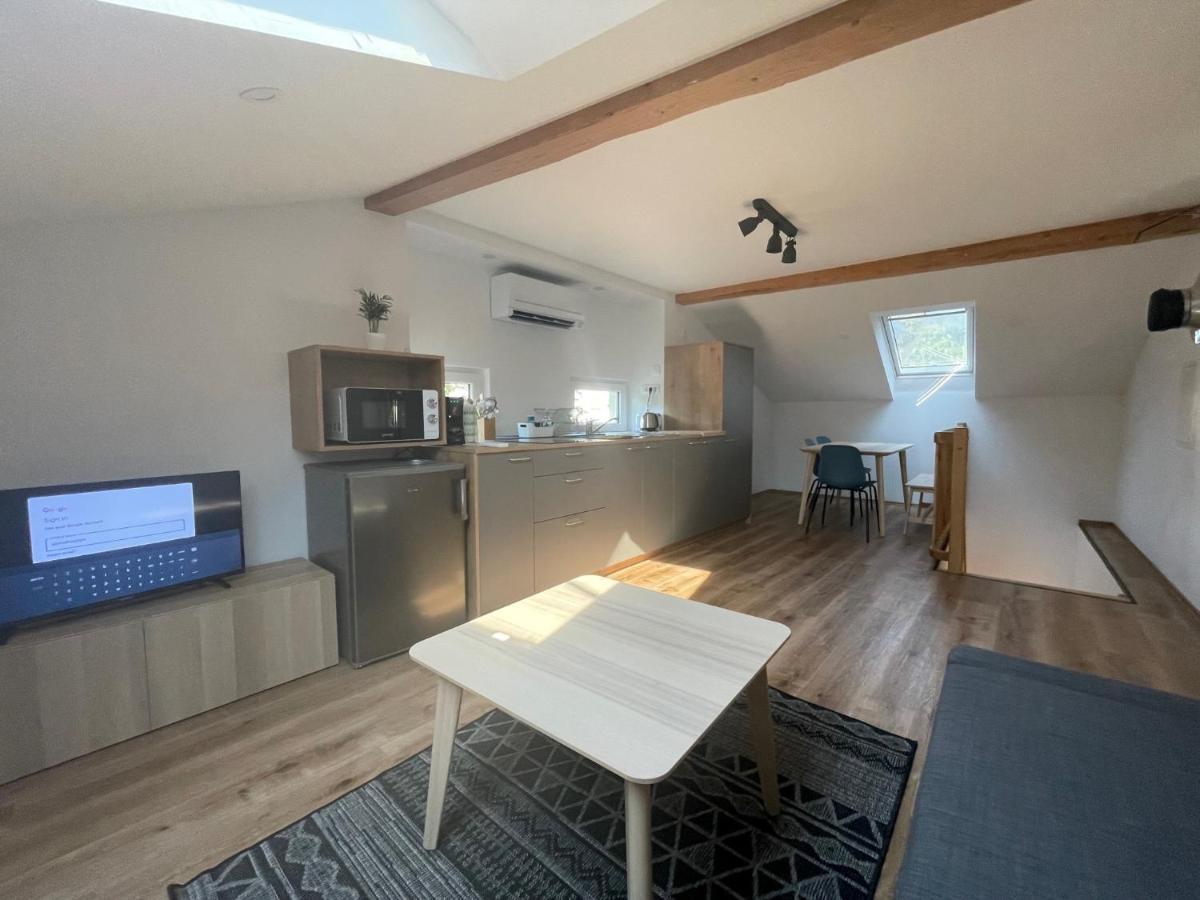 Azimut Hisa Apartment Tolmin Bagian luar foto