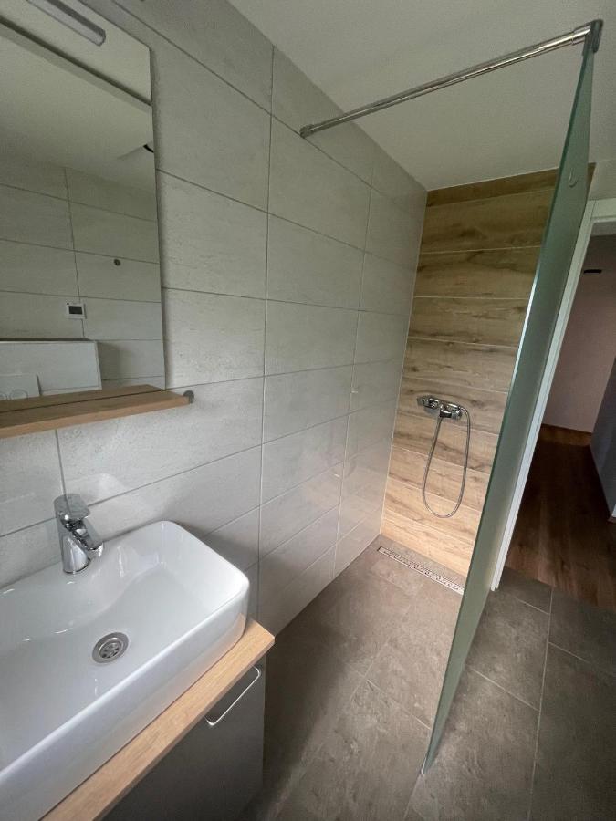 Azimut Hisa Apartment Tolmin Bagian luar foto