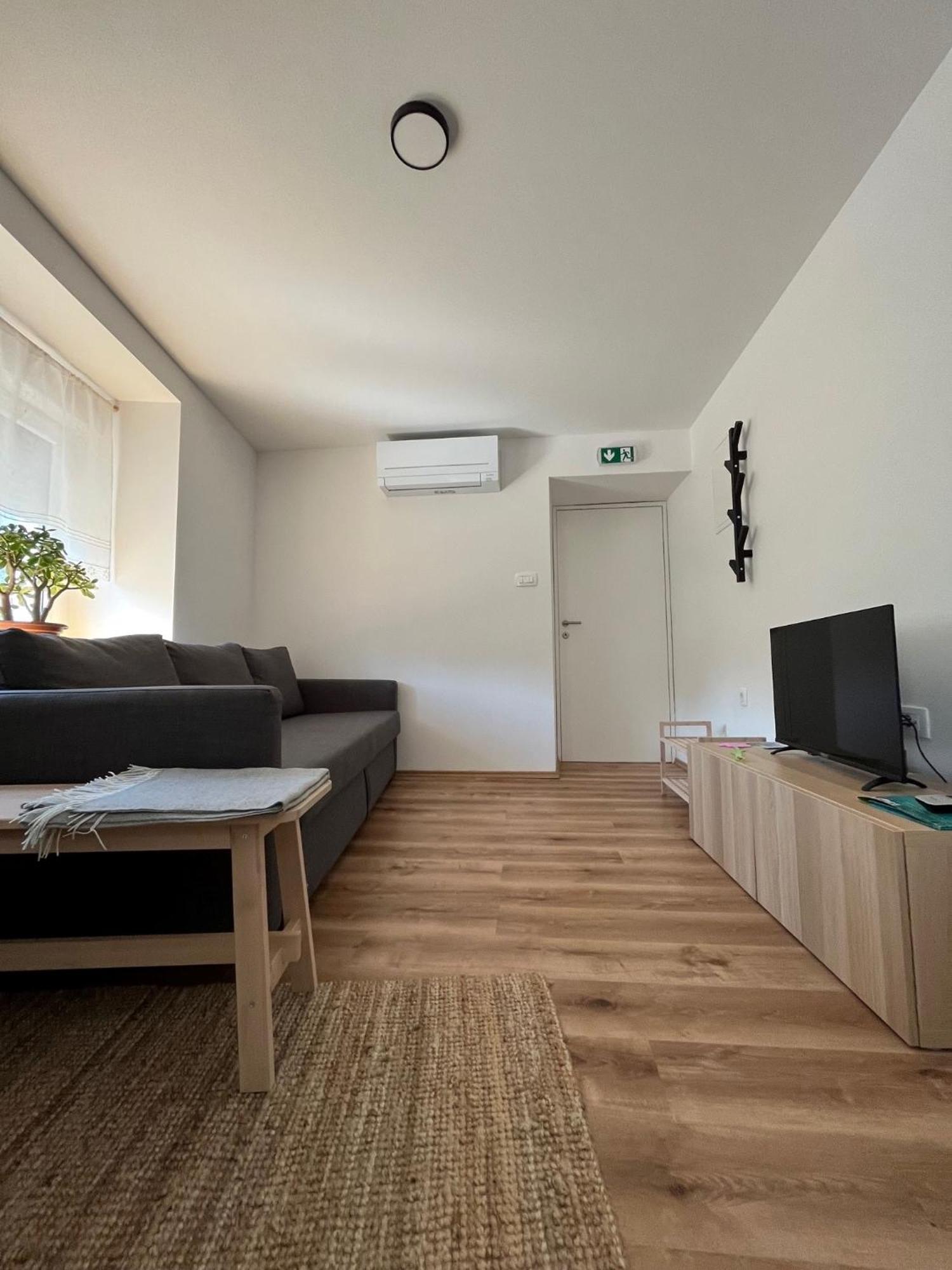 Azimut Hisa Apartment Tolmin Bagian luar foto