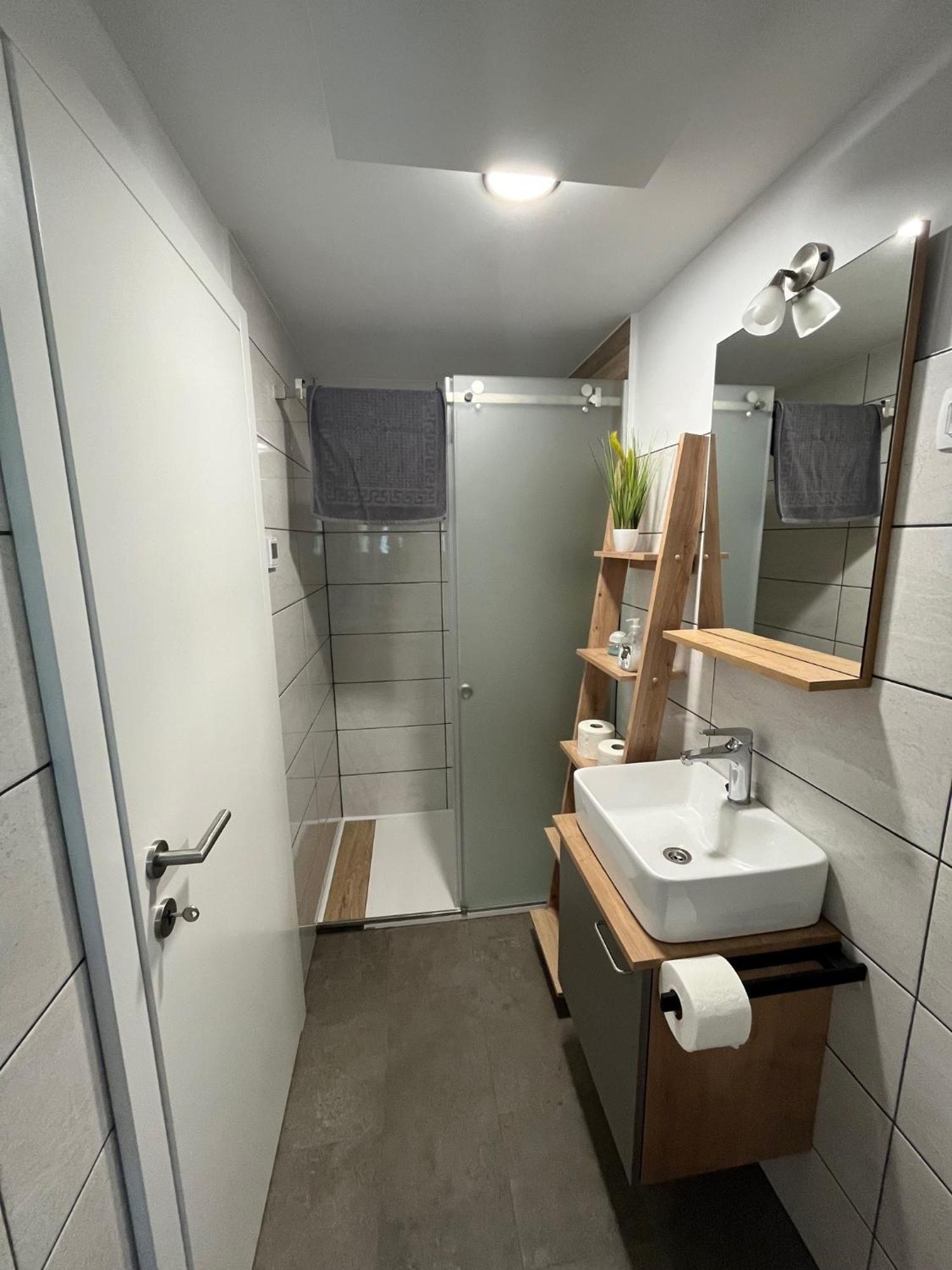 Azimut Hisa Apartment Tolmin Bagian luar foto