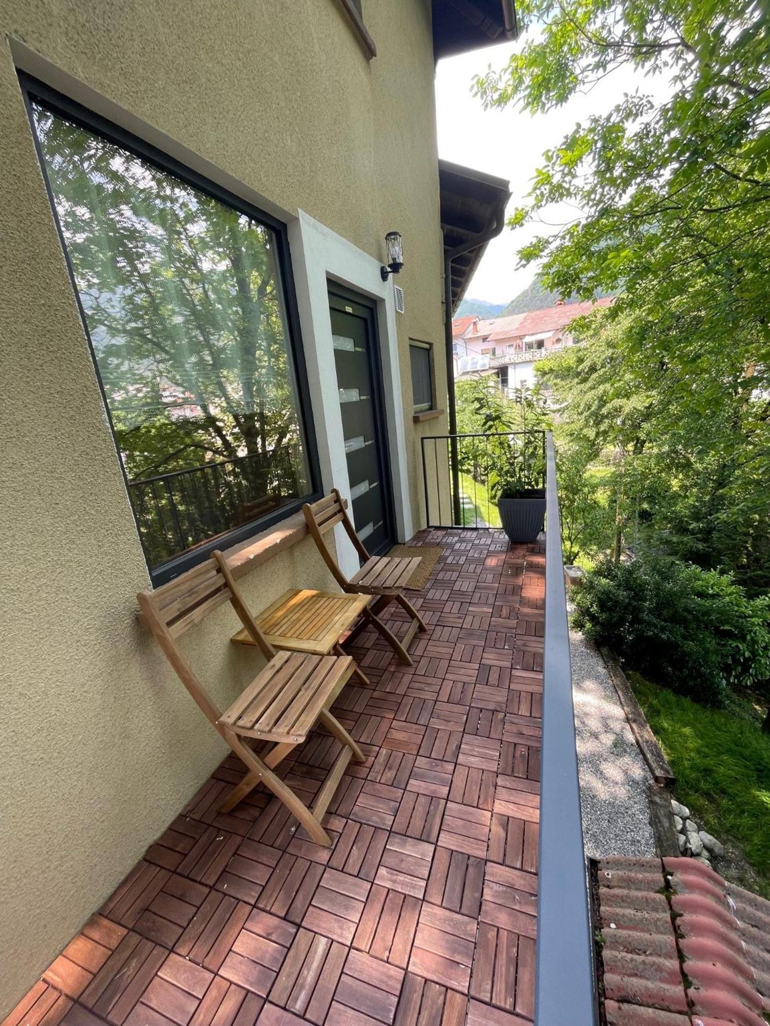Azimut Hisa Apartment Tolmin Bagian luar foto