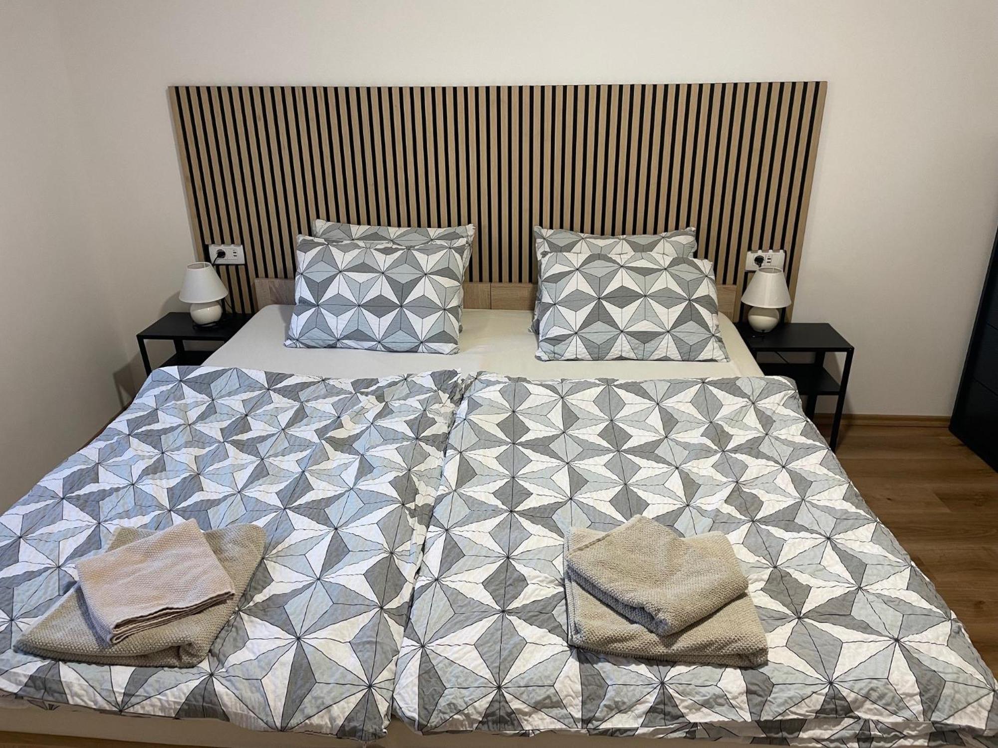 Azimut Hisa Apartment Tolmin Bagian luar foto